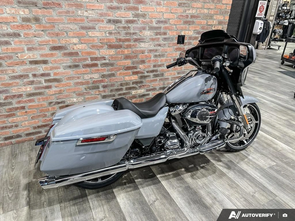 2026 Harley-davidson Street Glide alt