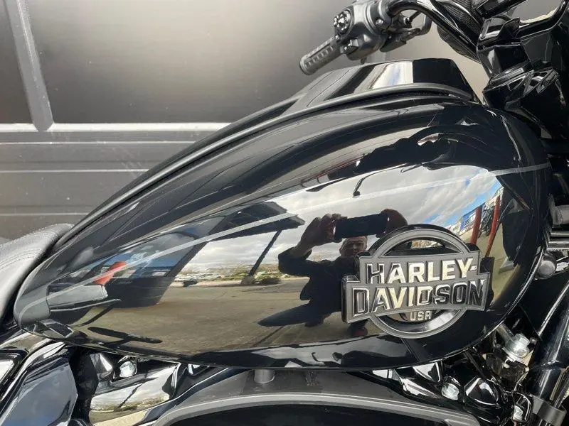 2026 Harley-Davidson FLHXL - Street Glide® Limited thumbnail 4
