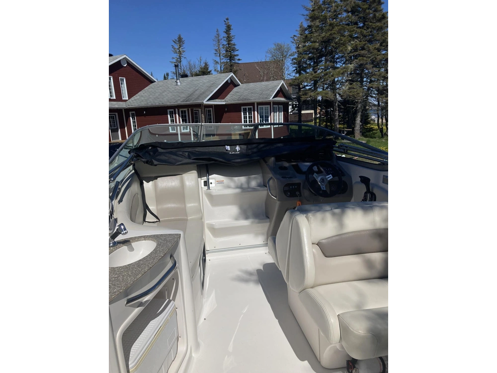 2008 Chaparral Signature 250 alt