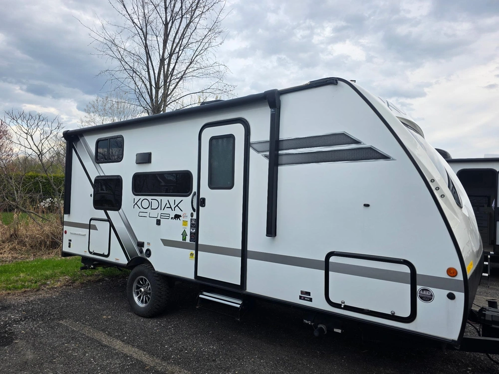 Dutchmen Kodiak 196bhs 2022 alt