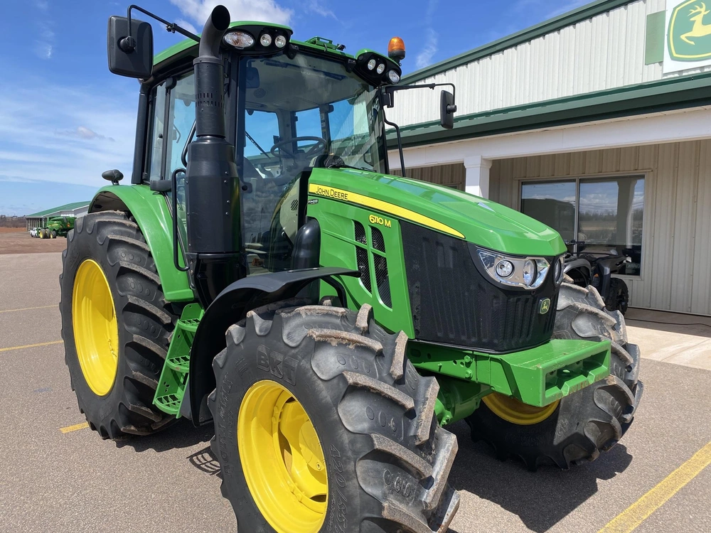 John Deere 6110m 2023 alt