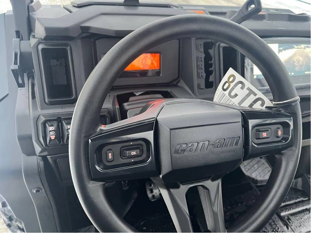 2026 Can-am Defender Xt Hd11 With 10.25" Infotainment alt