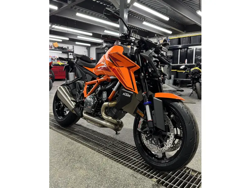 2026 KTM 1390 R EVO thumbnail 8