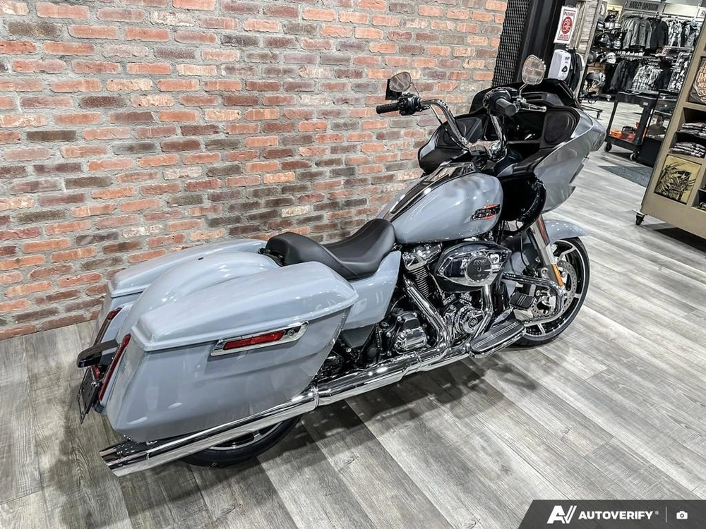 2026 Harley-davidson Road Glide alt