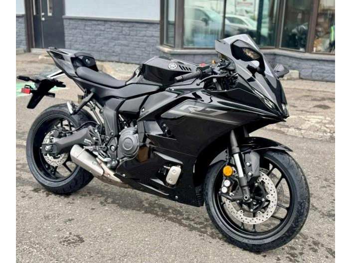 Yamaha Yzf-r7 2026 alt