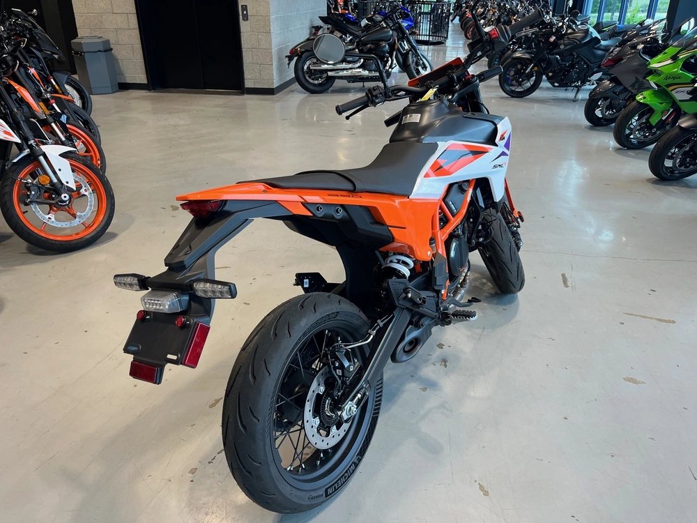 2026 Ktm 390 Smc R alt
