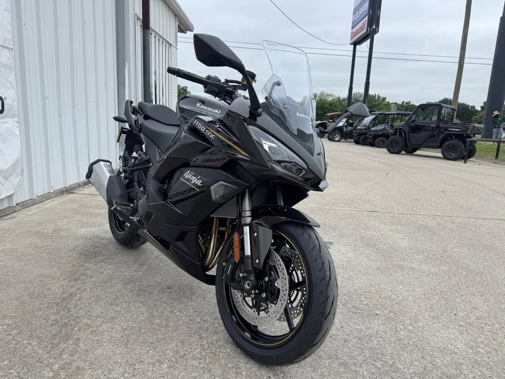 2026 Kawasaki Ninja 1100sx alt