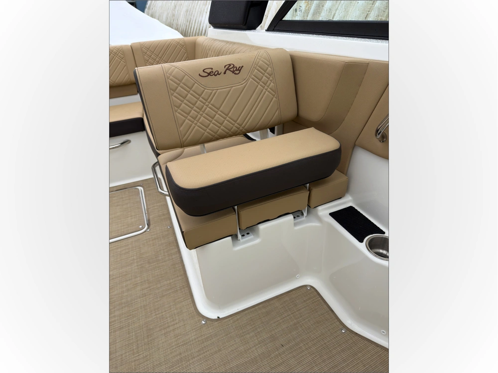 2026 Sea Ray Sdx 230 alt