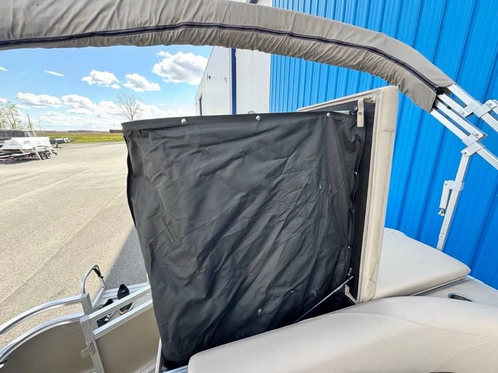 Tahoe Grand Island Gt2185 Cr 2021 alt