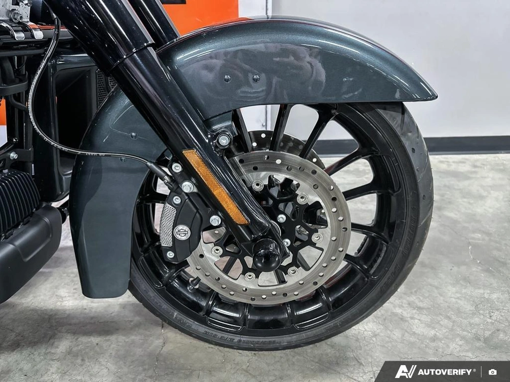 2025 Harley-davidson Tri Glide Ultra alt