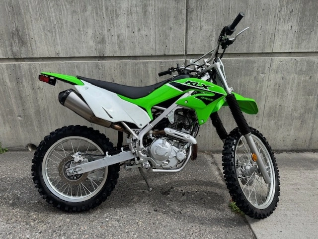 2023 Kawasaki Klx230rs alt