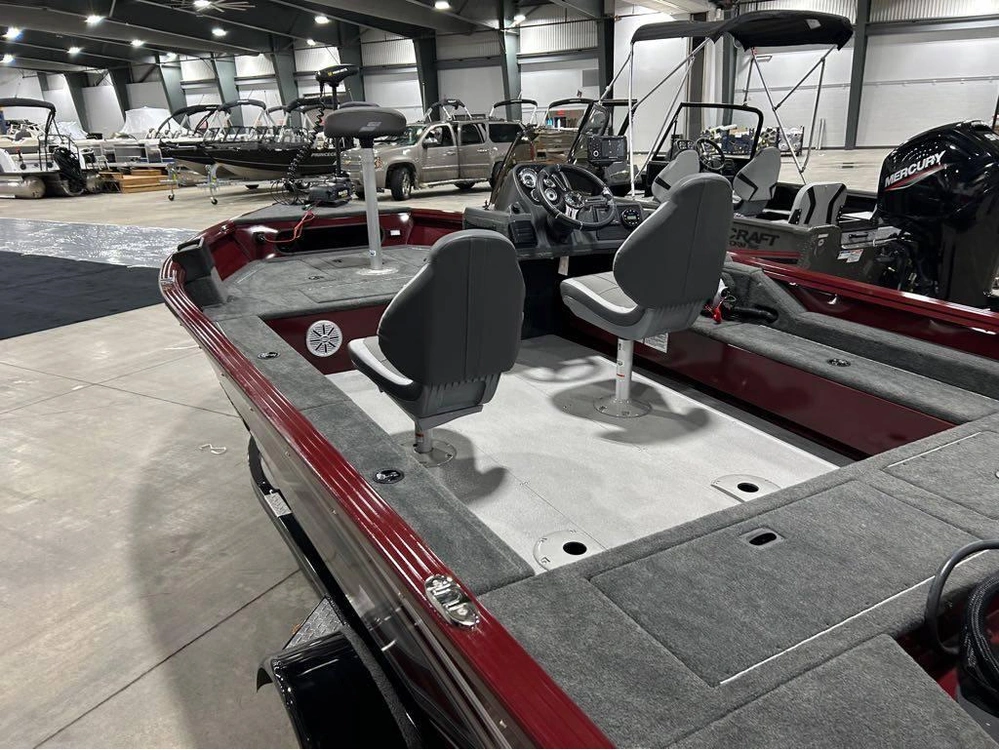 2023 Starcraft Storm 166 Side Console With Mercury 90 Elpt And Tailer alt