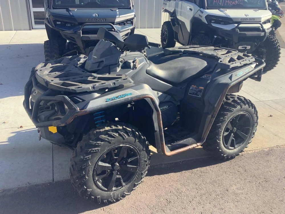 2020 Can-am Outlander™ 650 alt