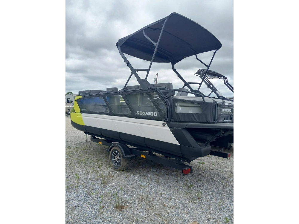 2024 Sea-doo Switch Cruise 21-170 Hp Demo With Painted Trailer alt