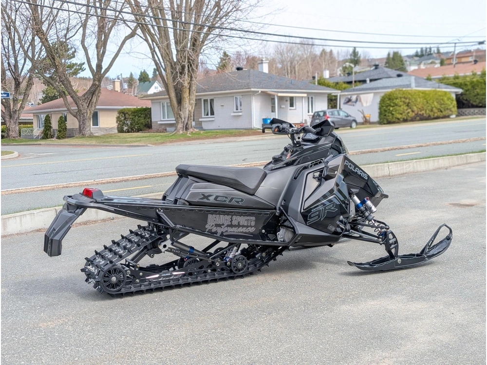 Polaris Sno-26 9r Indy Xcr 137 🎯 Motoneige Performance Trail Cloutée Mint Garantie Écran 7s Suspension Pro Prête Saison 🟢 2026 alt