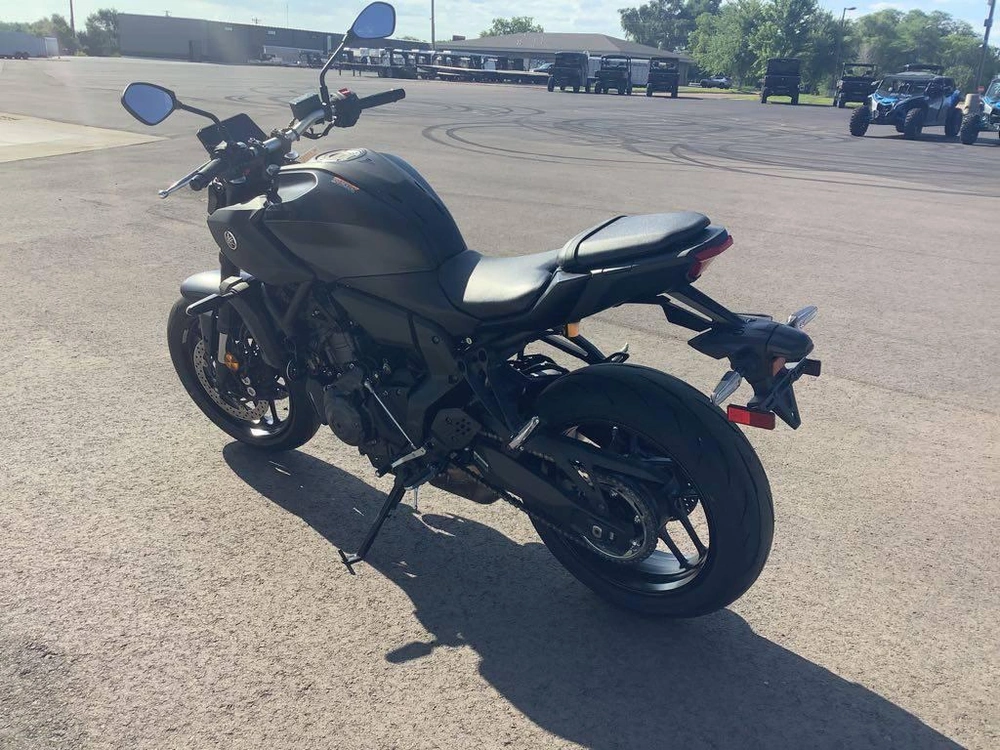 2025 Yamaha Mt 07 alt