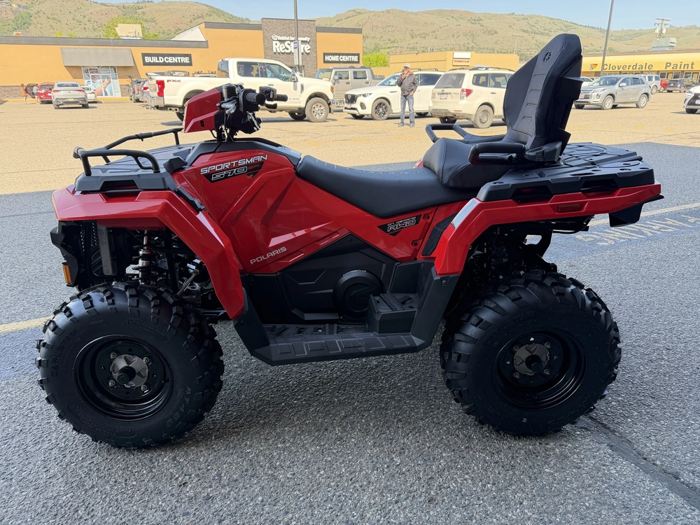 2026 Polaris Sportsman Touring 570 alt