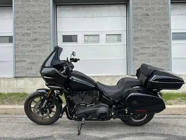 Harley-Davidson LOW RIDER ST FXLRST 2024