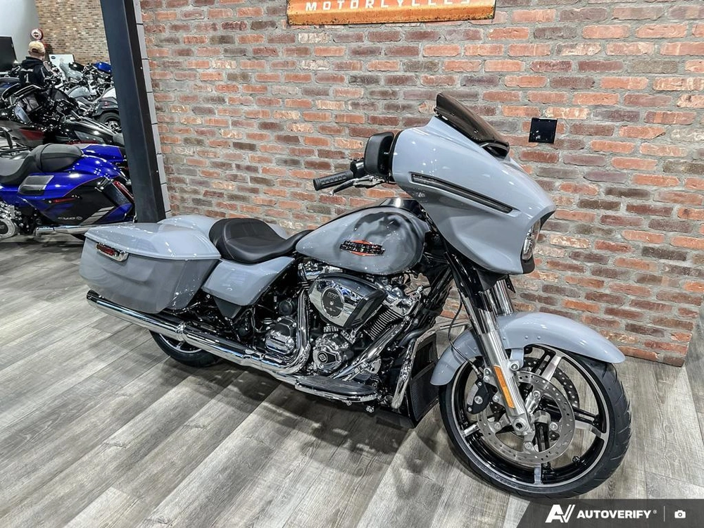 2026 Harley-davidson Street Glide alt