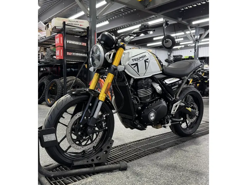 2026 Triumph SPEED 400 BLANC