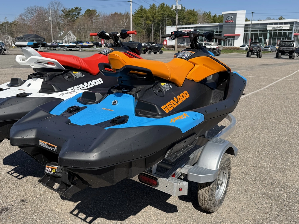 2026 Brp Spark Trixx For 3 90 Hp (canada) alt