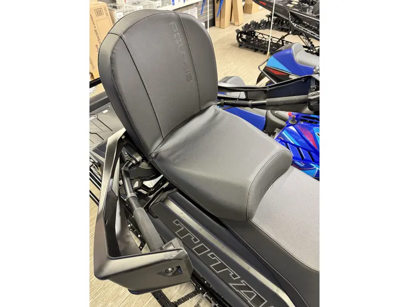2025 Polaris 650 TITAN 155 E-START / REV