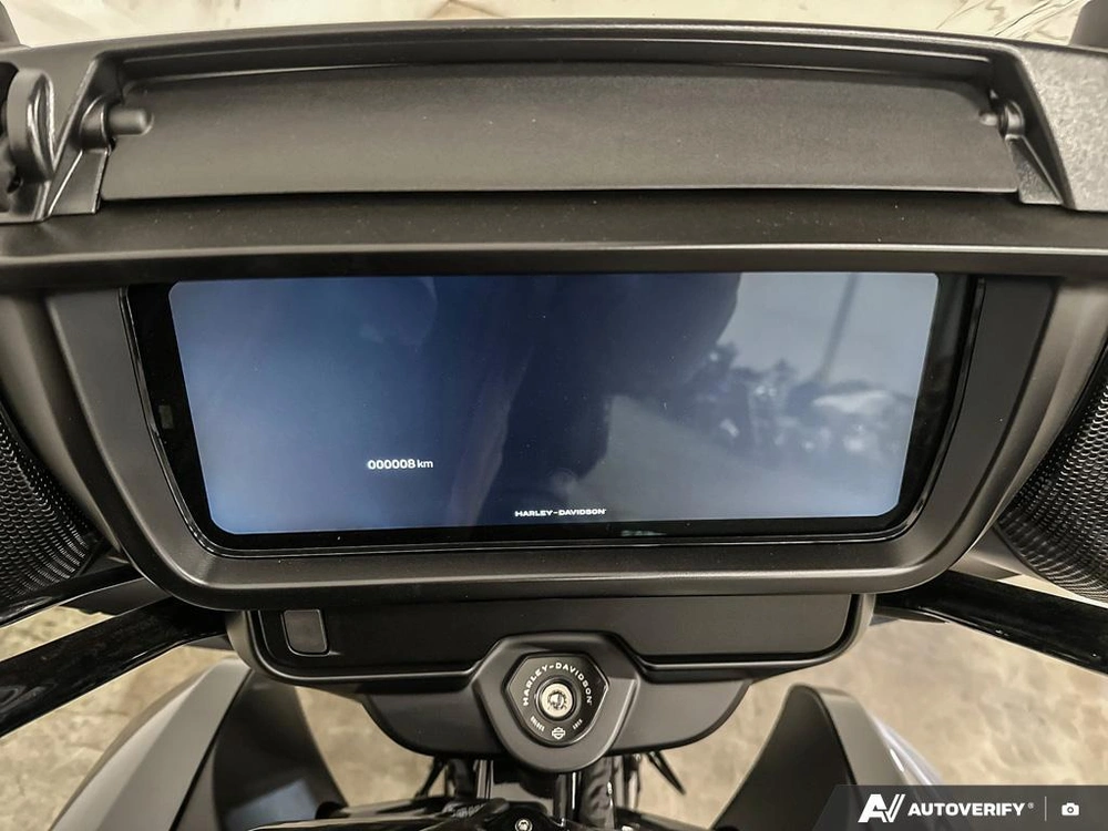 2025 Harley-davidson Street Glide Ultra alt