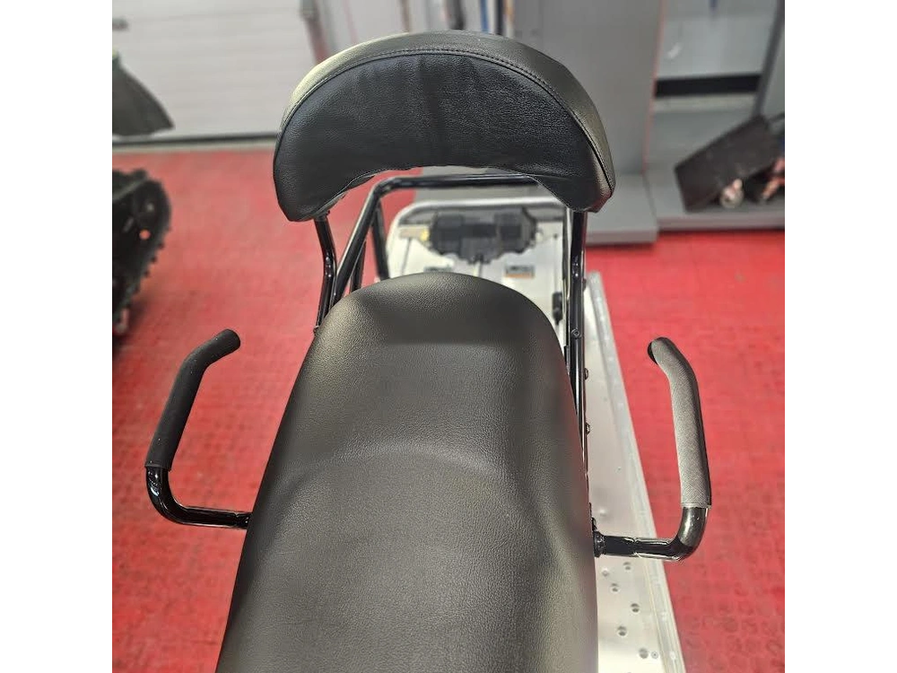 2025 Polaris 550 Voyageur Lxt 144 alt