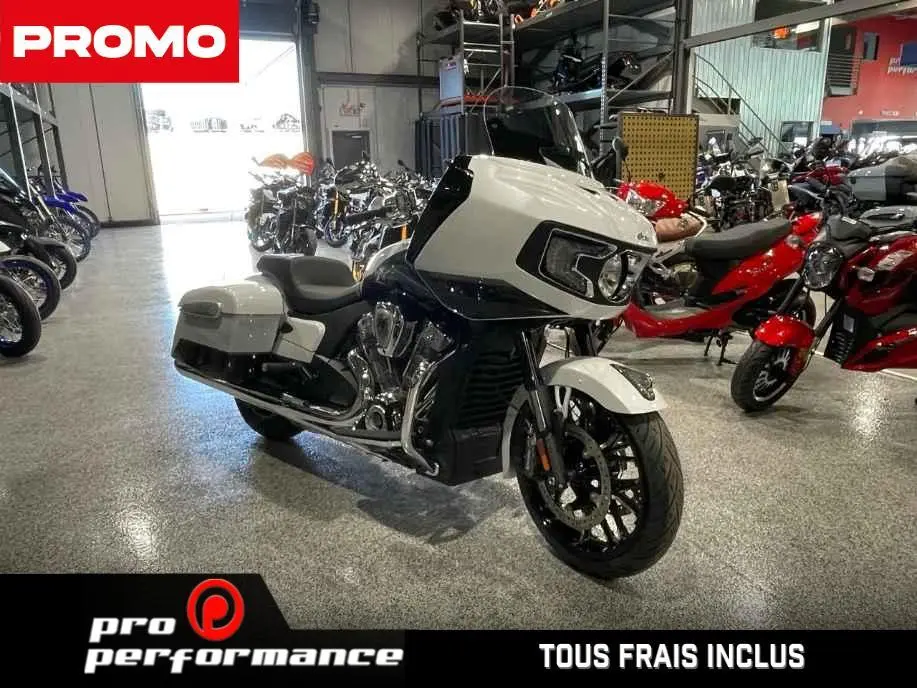 Indian Motorcycle Challenger Limited With 112ci + Rider Assist Package  2025