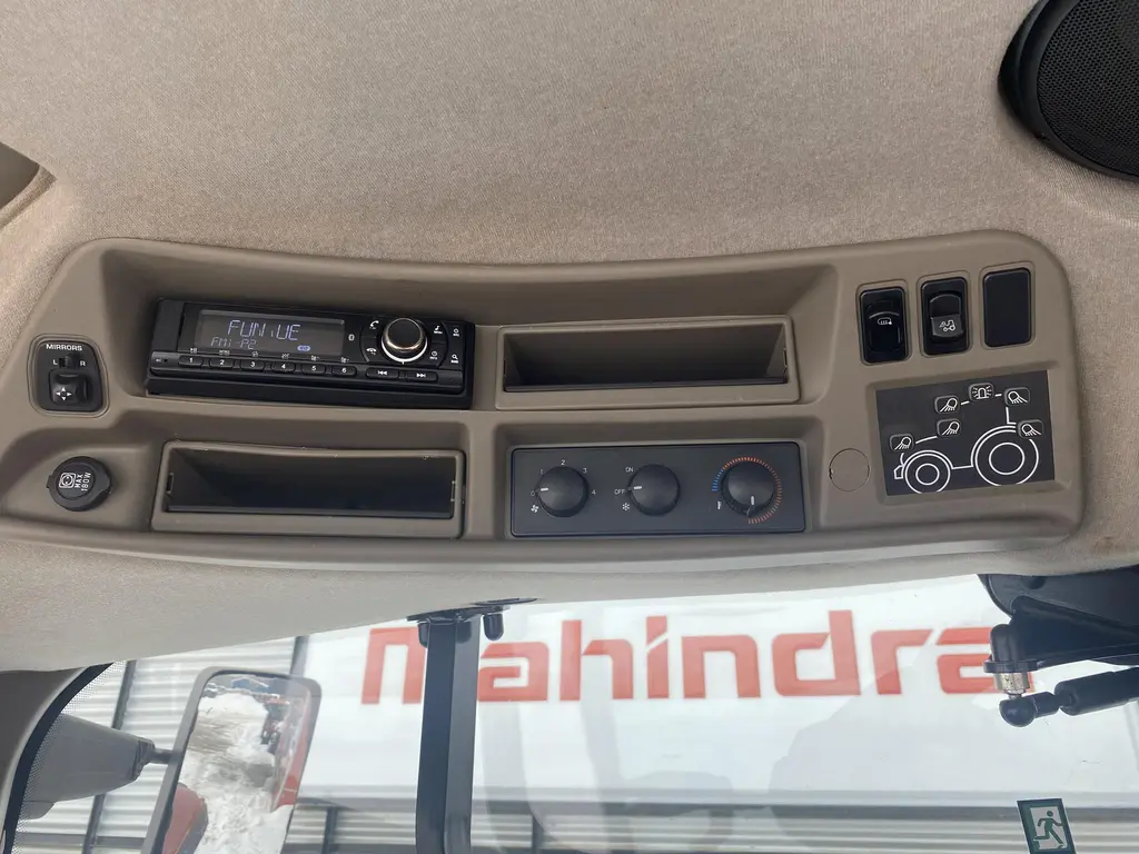 2021 Case IH Vestrum 100 A8