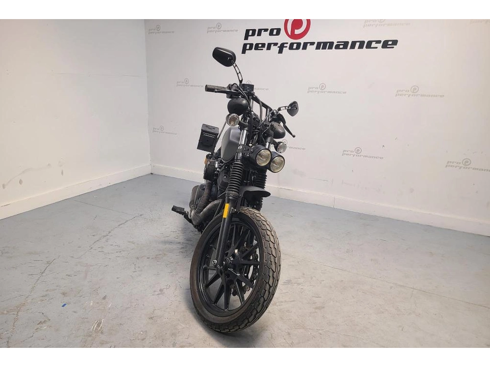 2014 Yamaha Bolt R-spec alt