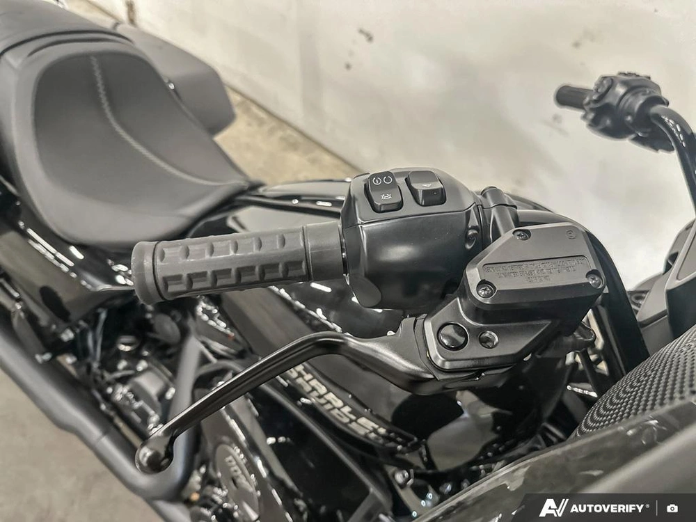 2025 Harley-davidson Flhx - Street Glide® alt