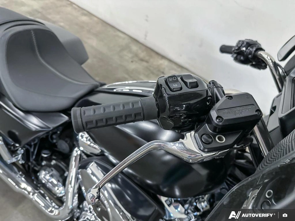 2024 Harley-davidson Street Glide alt