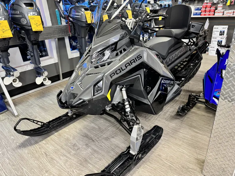 2025 Polaris 650 TITAN 155 E-START / REV