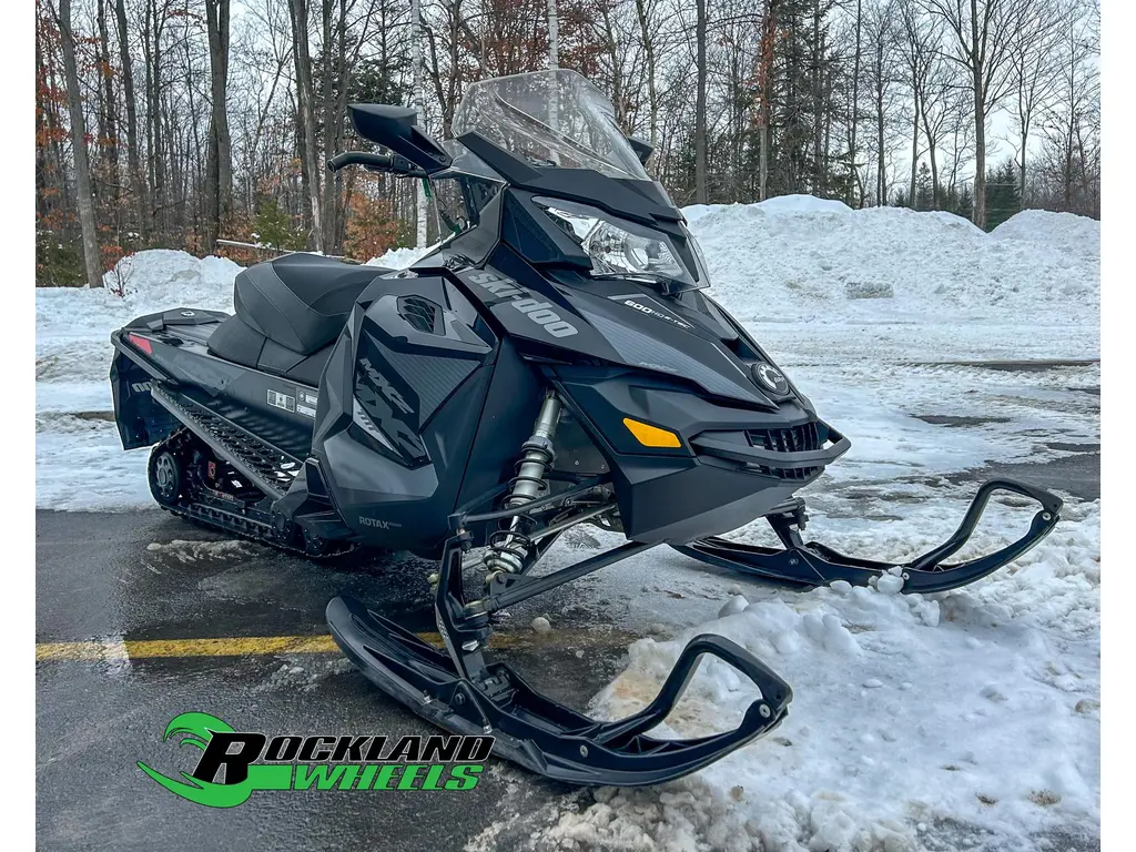 2017 Ski-Doo MXZ TNT 600 H.O. E-TEC