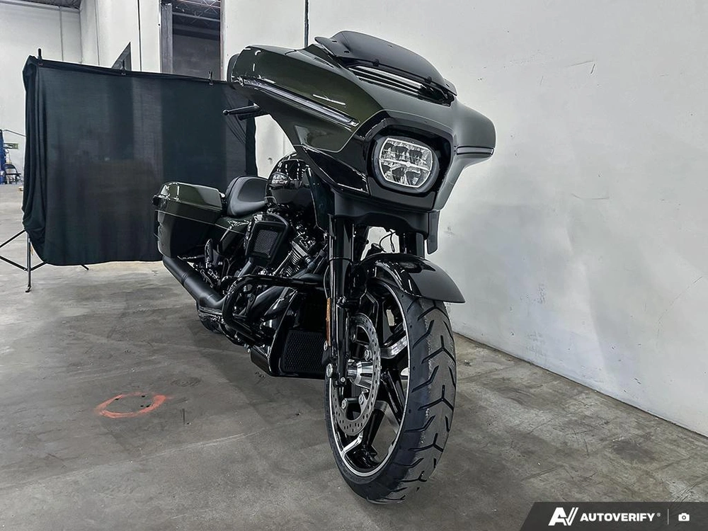 2026 Harley-davidson Street Glide alt