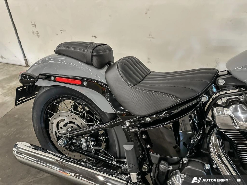 2026 Harley-davidson Street Bob alt