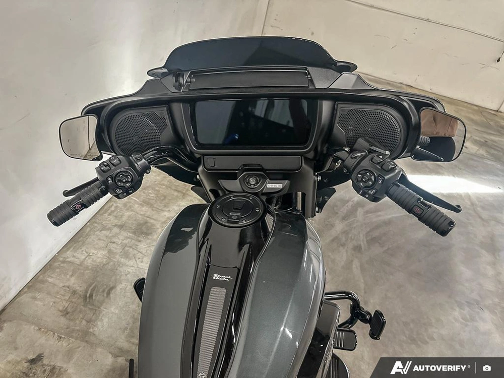 2025 Harley-davidson Street Glide alt