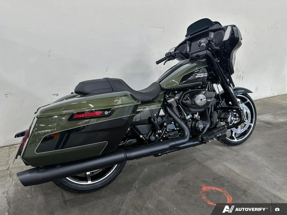 2026 Harley-davidson Street Glide alt