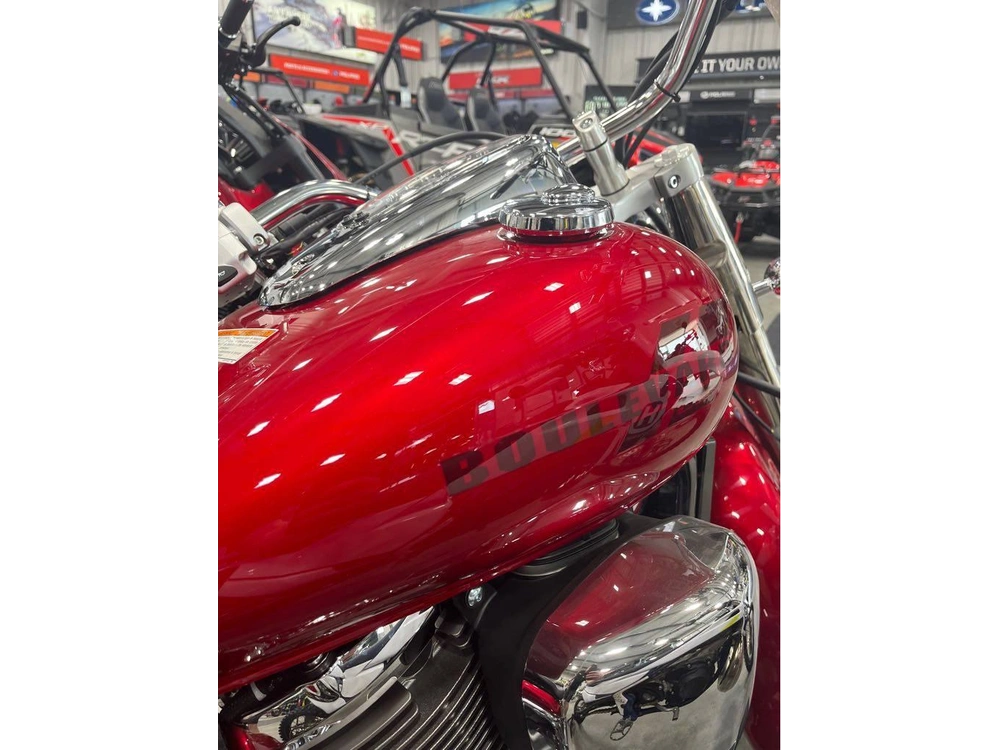 2023 Suzuki Boulevard C50 alt