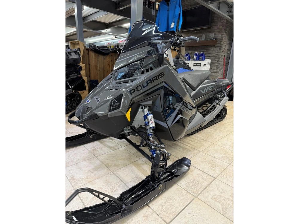 Polaris Patriot Boost Indy Vr1 137 Promo 250$ Accessoires 2025 alt