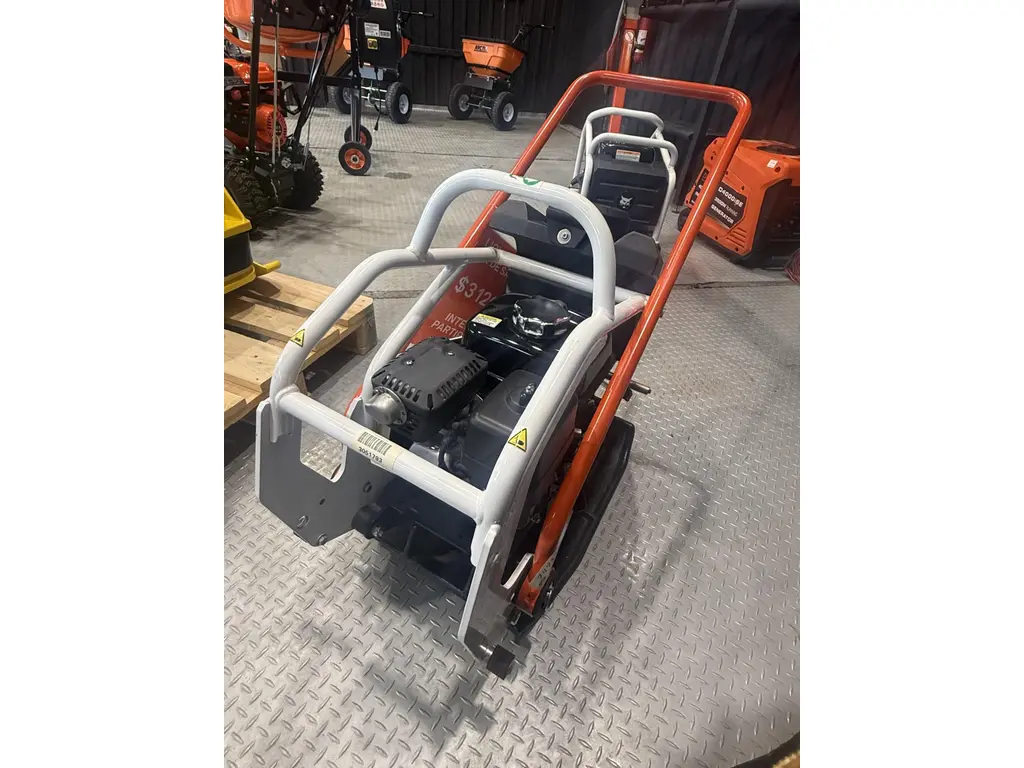 Bobcat 16 Inch, Forward Vibratory Plate Compactor, 3400 lb.  