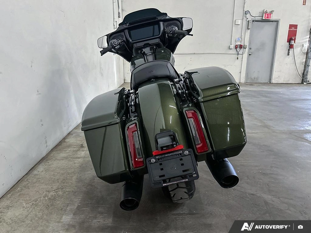 2026 Harley-davidson Street Glide alt