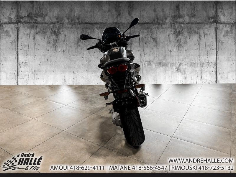 Moto Guzzi V100 Mandello Aviazione Used 2023 alt