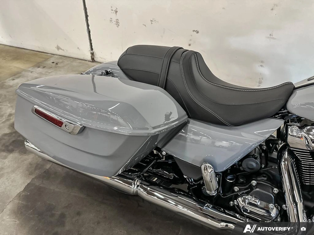 2026 Harley-davidson Road Glide alt