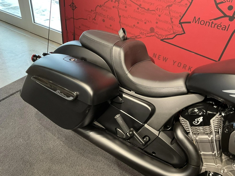 Indian Motorcycle Challenger Dark Horse 2026 alt