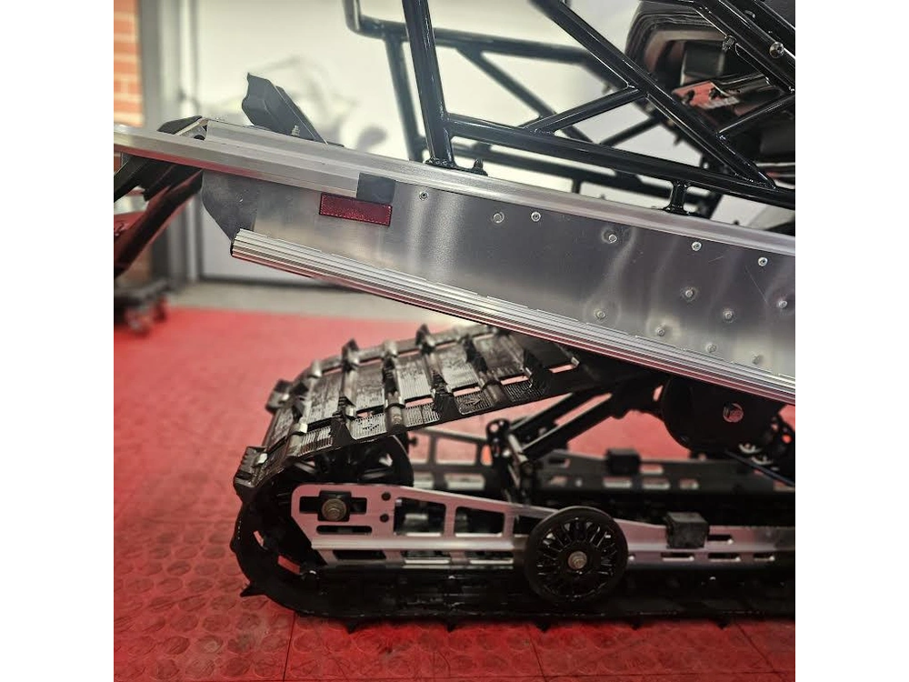 2025 Polaris 550 Voyageur Lxt 144 alt