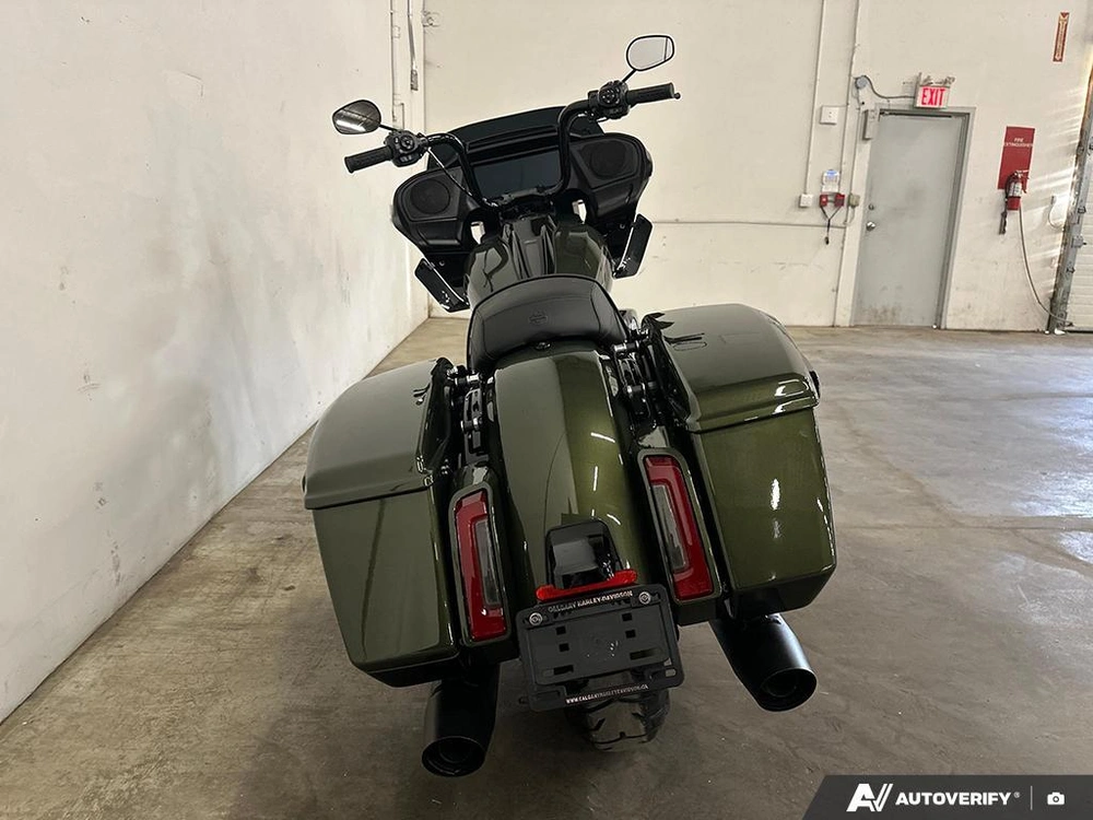 2026 Harley-davidson Road Glide alt