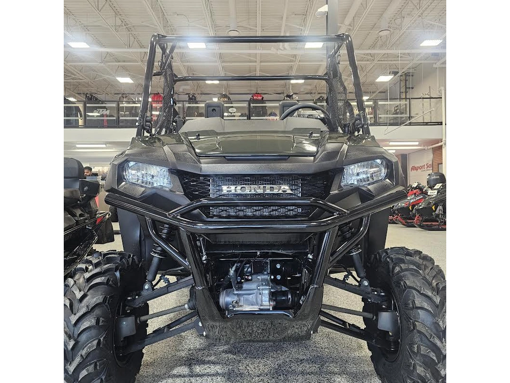 2025 Honda Pioneer 700 Deluxe alt