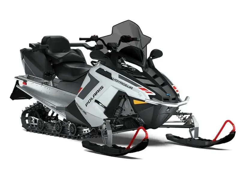 2025 Polaris 550 VOYAGEUR ADVENTURE 144 ES